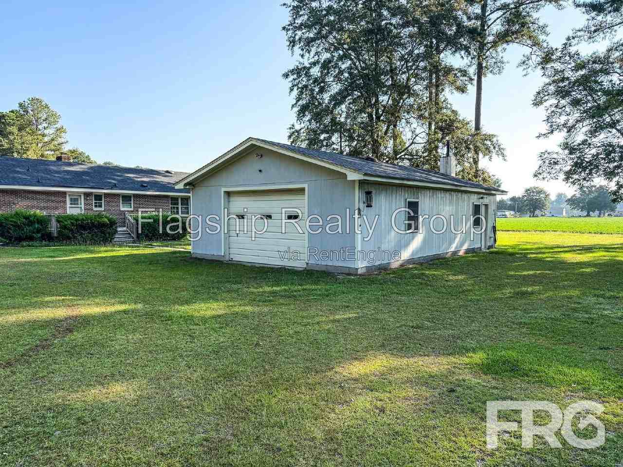 6822 Jaycross Rd - Photo 4 of 42