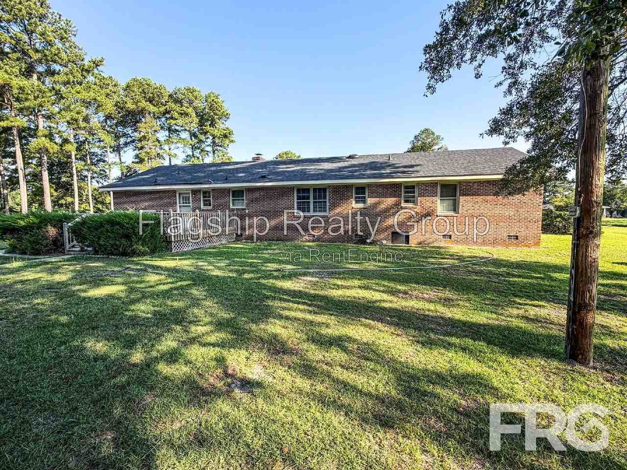 6822 Jaycross Rd - Photo 7 of 42