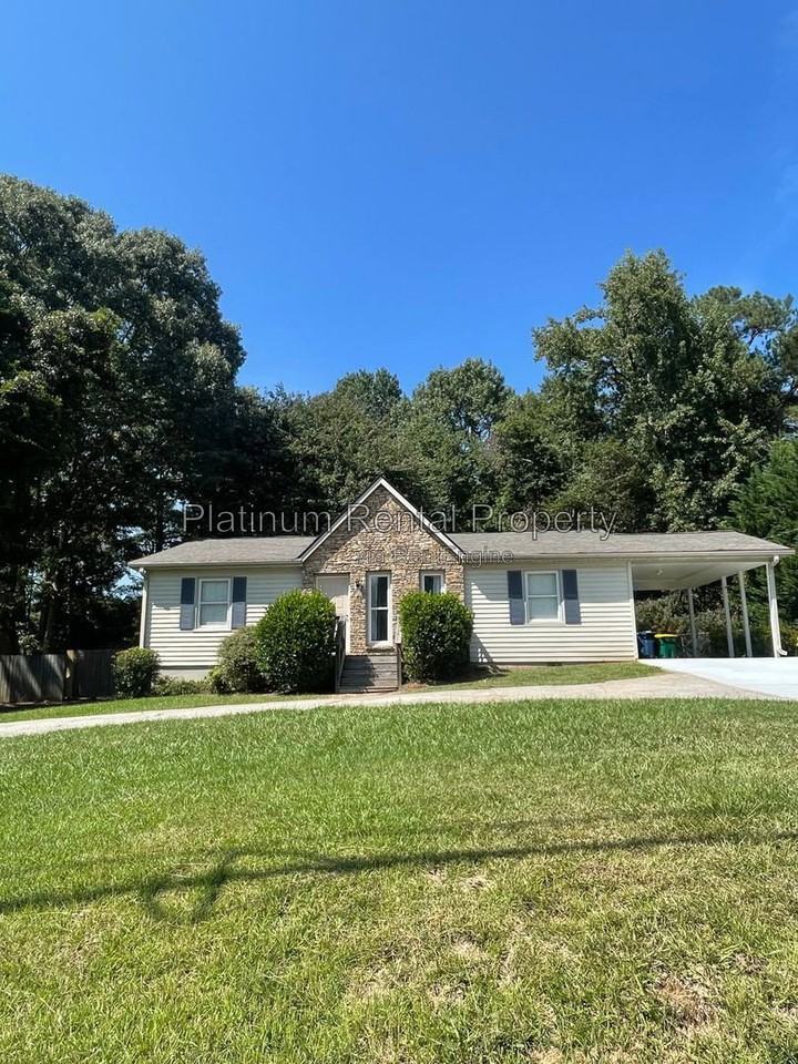 2397 Old Peachtree Rd - Photo 2 of 29