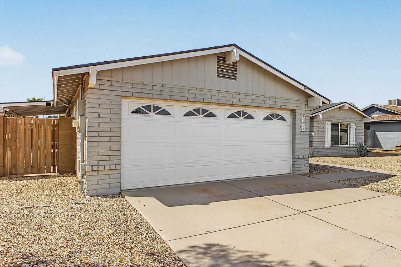 10222 N 52nd Dr - Photo 4 of 36