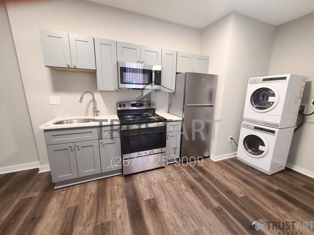 2325 N 16th St #A - Photo 3 of 15