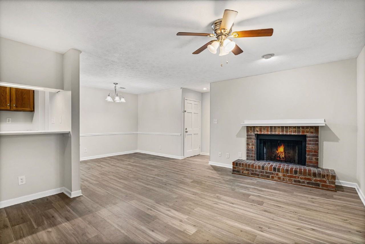 814 Tuxworth Cir - Photo 6 of 38