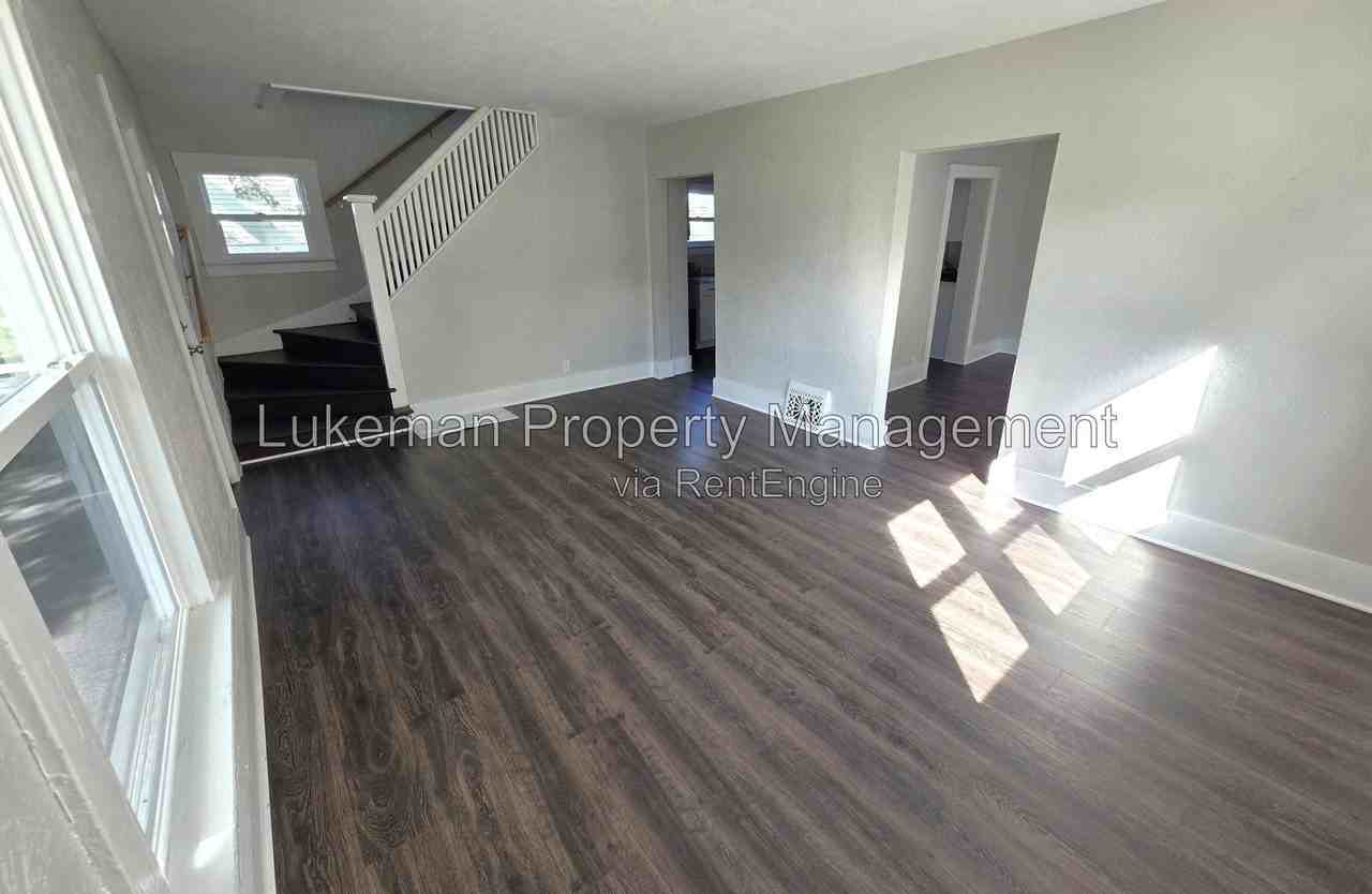 96 Battle Creek Ave - Photo 2 of 12