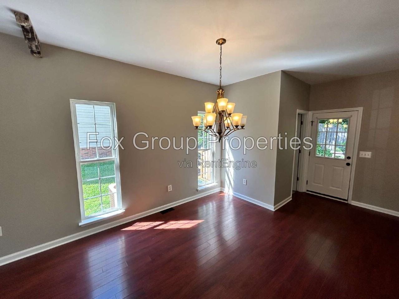1547 Cambridge Heights Pl Nw - Photo 5 of 15