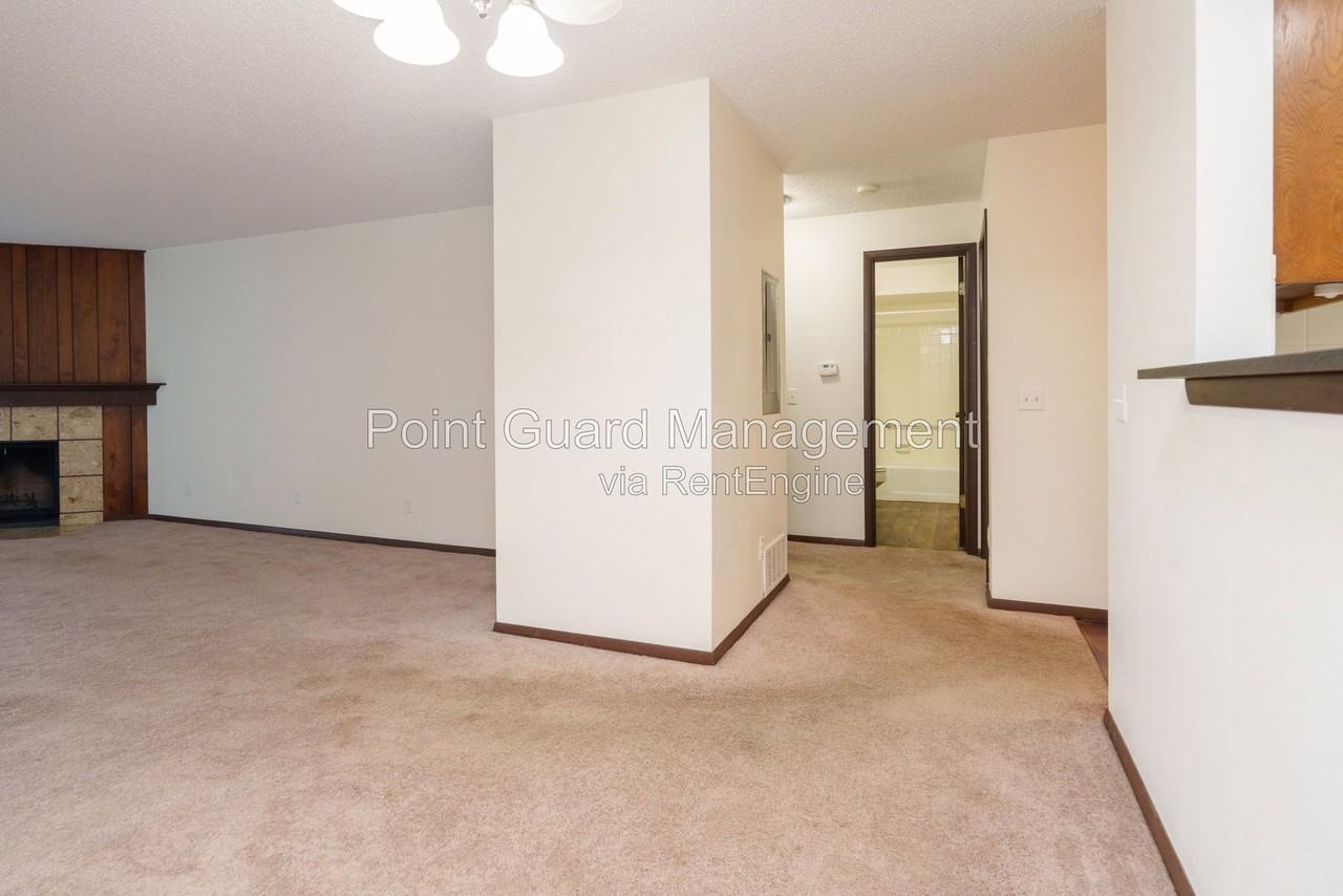 2055 N Porter Ave #118