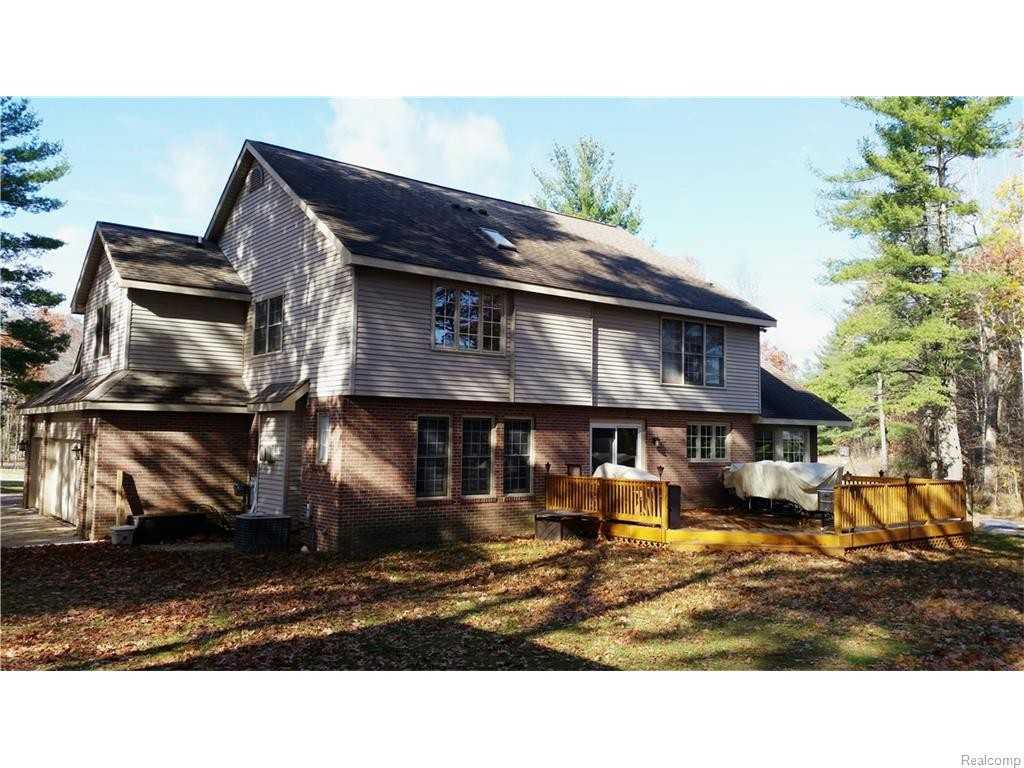 2700 Stanton Rd - Photo 3 of 60