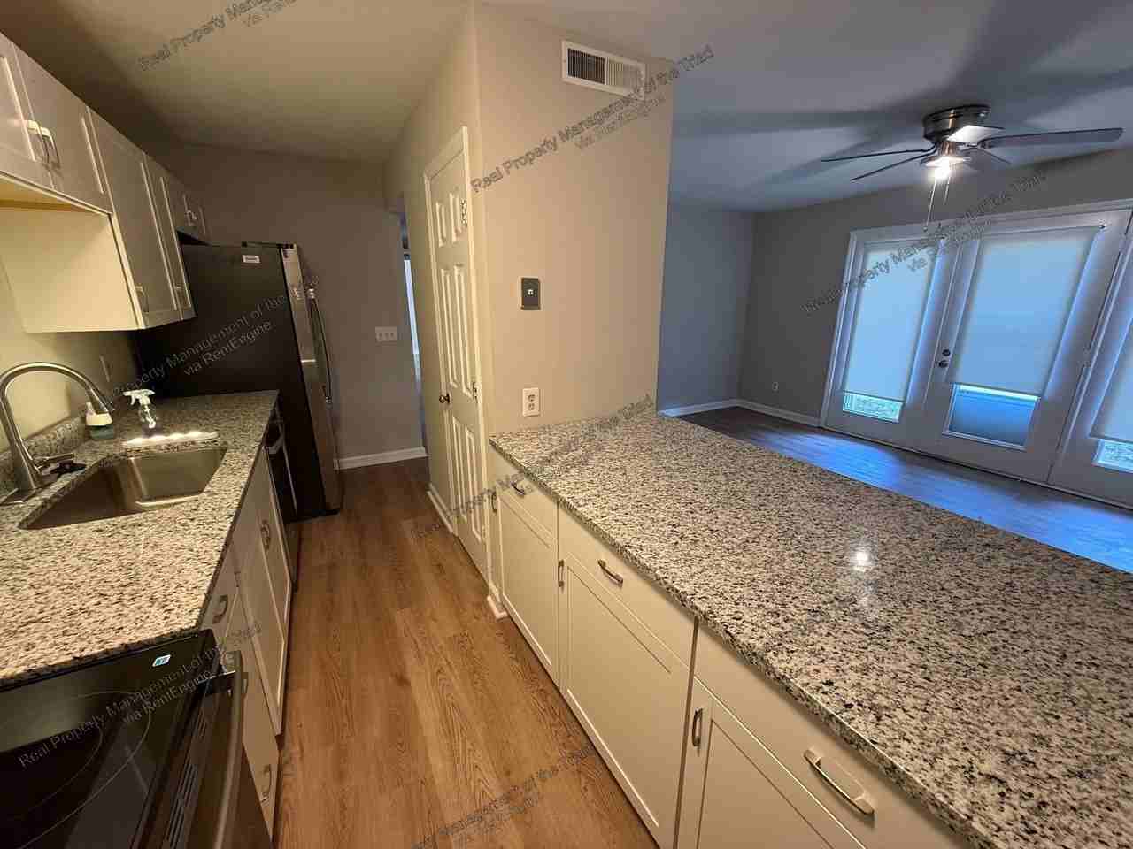 706 Glendale Dr - Photo 4 of 15