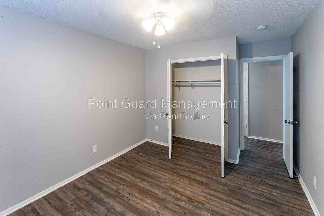 1430 Cambridge Pl #1430-5 - Photo 6 of 19