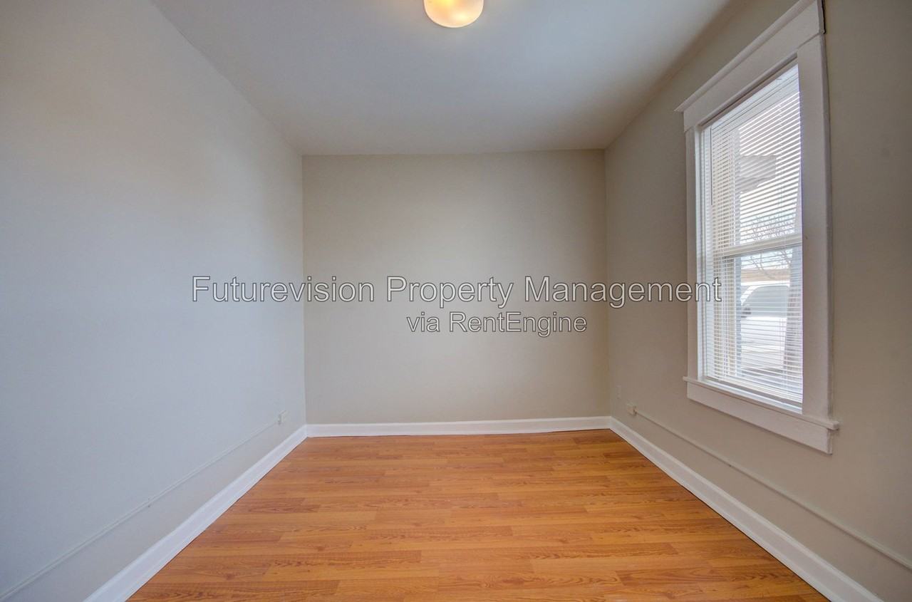 4 Irving St #1stFL - Photo 6 of 11