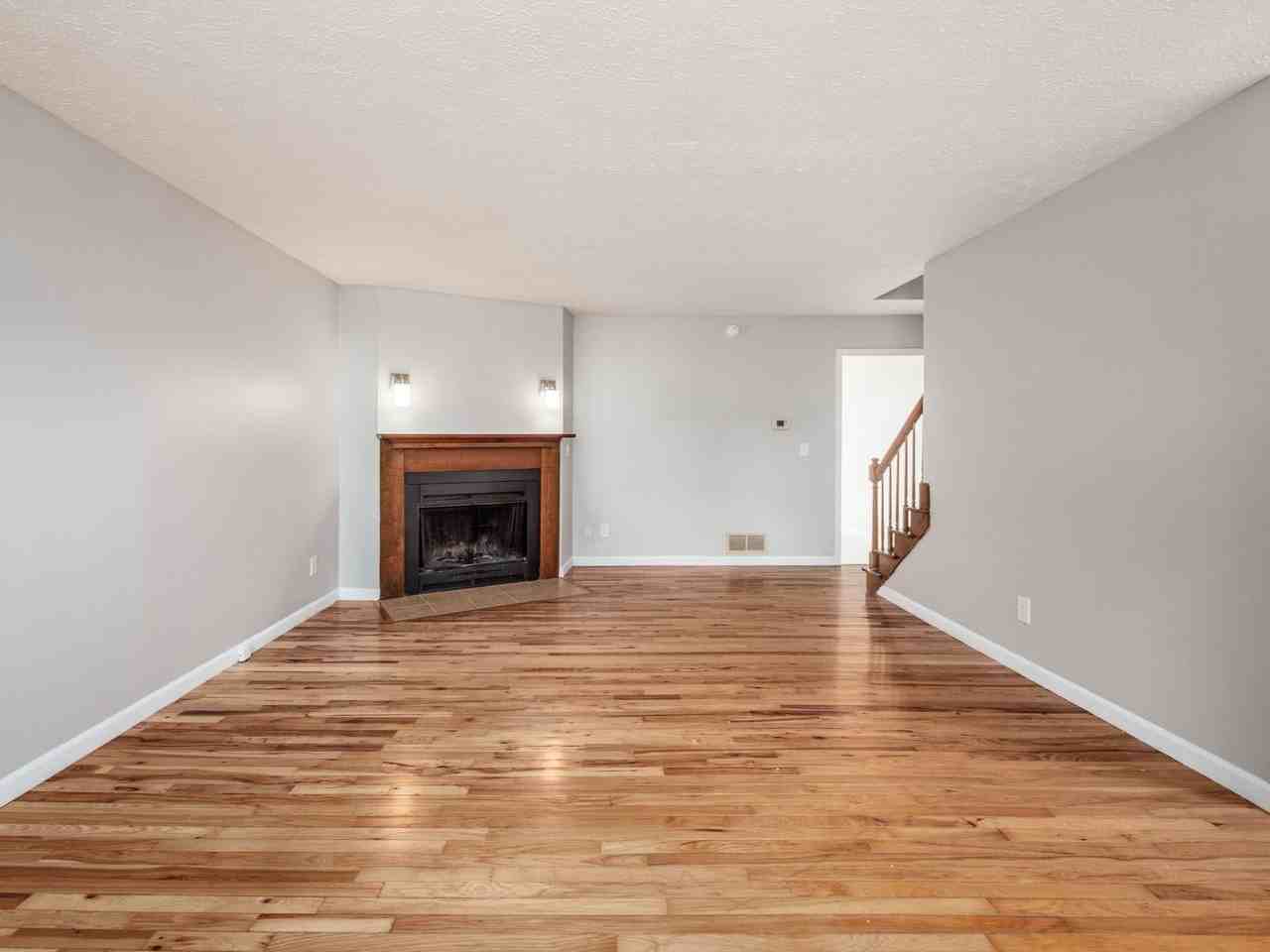 1971 Drury Ln - Photo 4 of 31