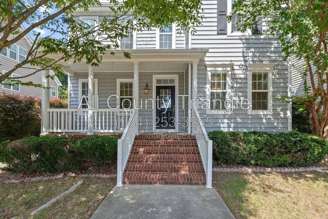 208 Butterbiggins Ln - Photo 2 of 47