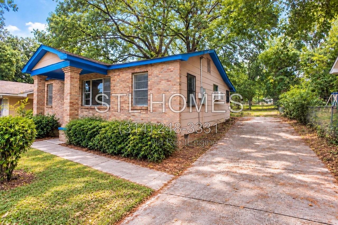 1415 Geeston St - Photo 2 of 37