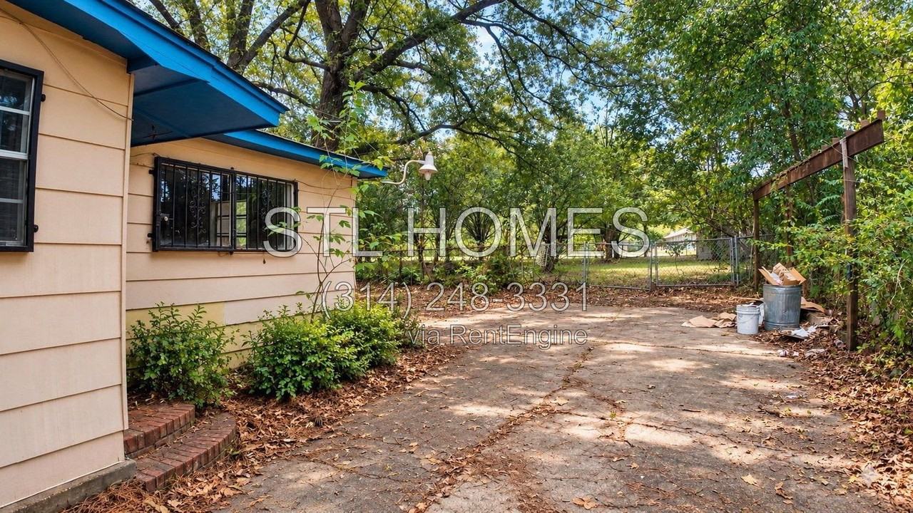 1415 Geeston St - Photo 3 of 37