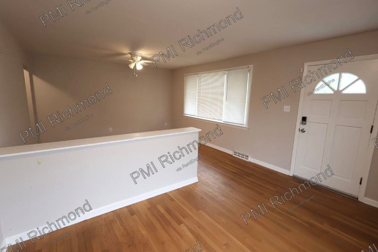 2410 Raleigh St - Photo 4 of 21