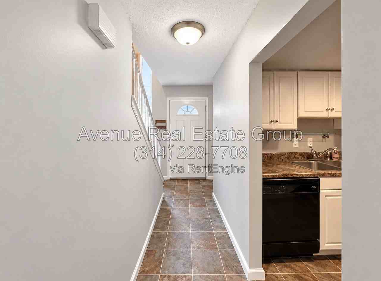 1107 Rue La Chelle Walk #1107 - Photo 2 of 12