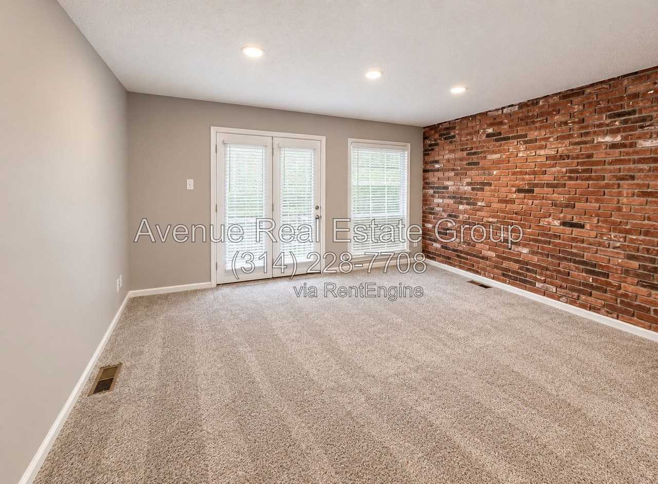 1107 Rue La Chelle Walk #1107 - Photo 4 of 12