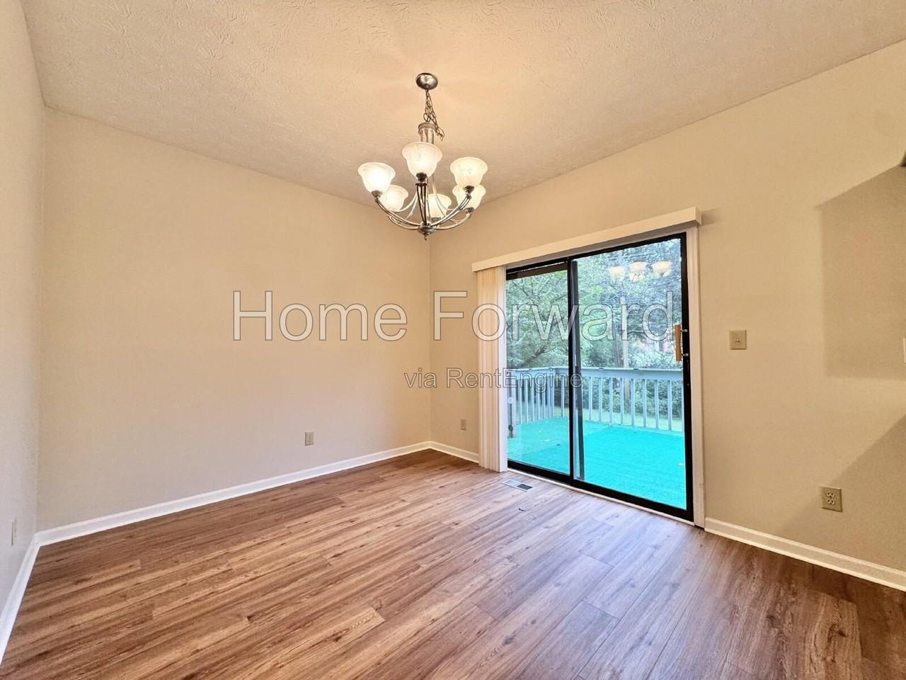 3118 High Ridge Dr - Photo 4 of 17