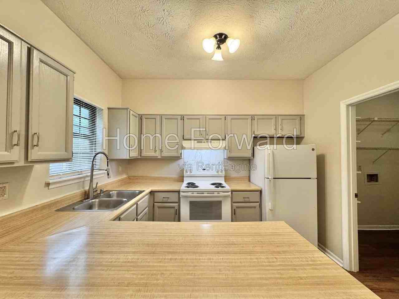 3118 High Ridge Dr - Photo 6 of 17