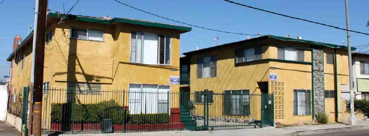 1935 Obama Blvd #4A - Photo 3 of 6