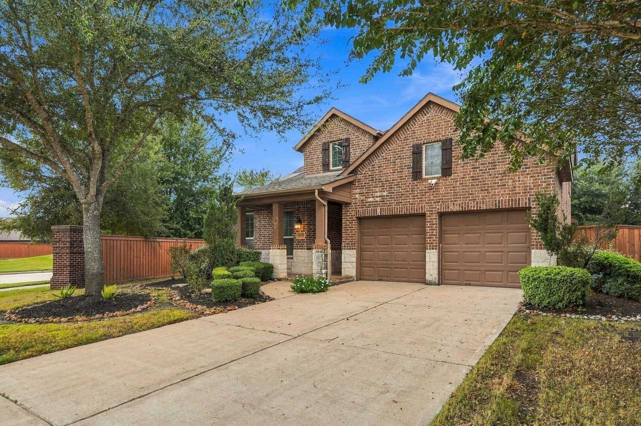 10930 Kennowy Ct - Photo 2 of 27