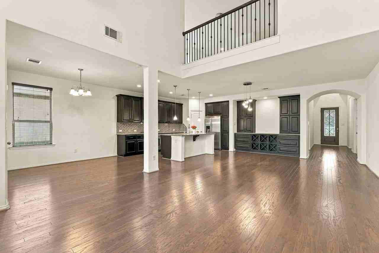10930 Kennowy Ct - Photo 6 of 27