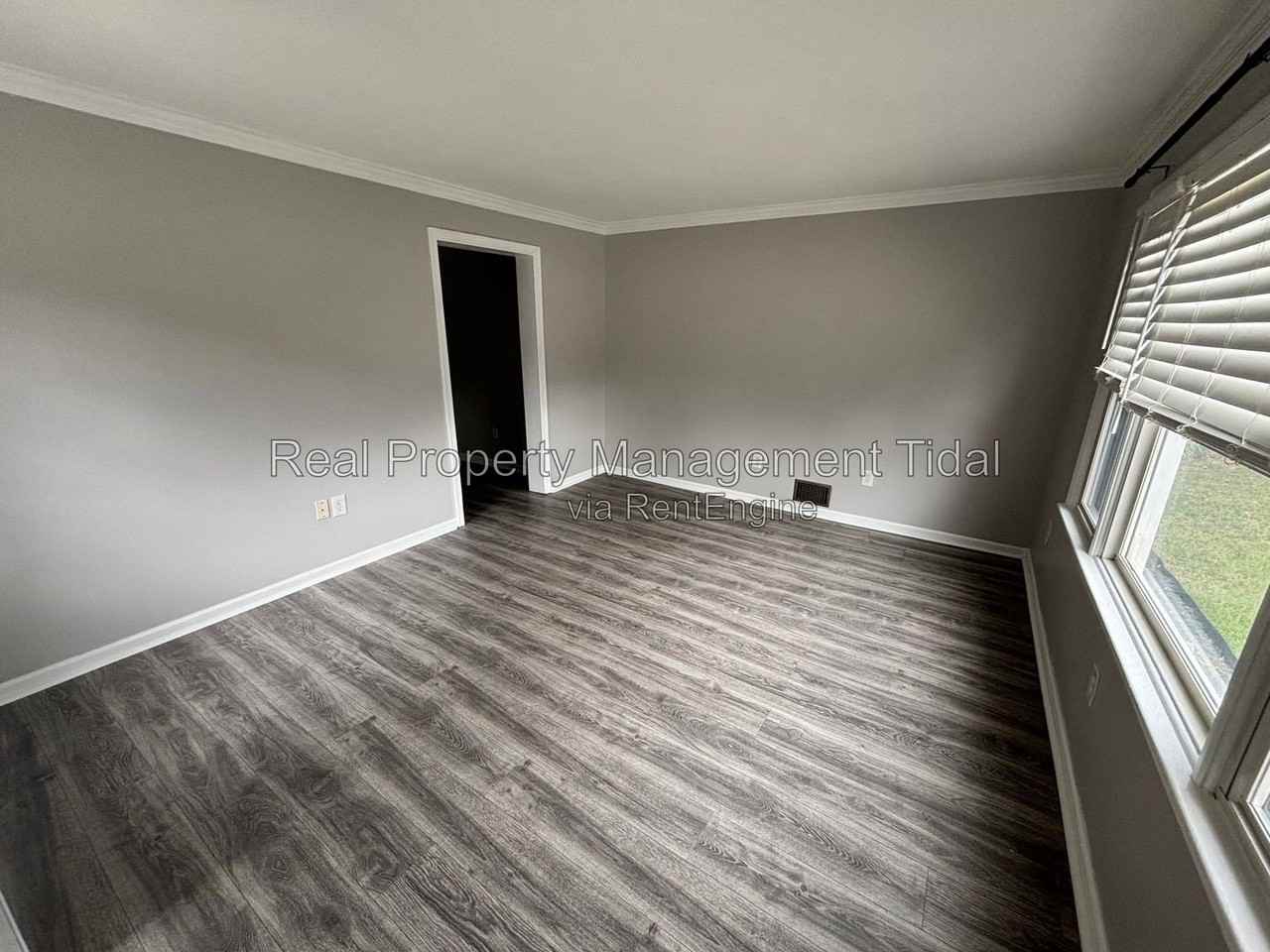 602 Burksdale Rd - Photo 2 of 16