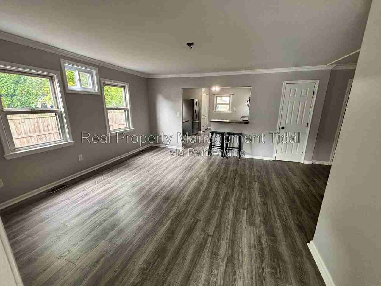 602 Burksdale Rd - Photo 3 of 16
