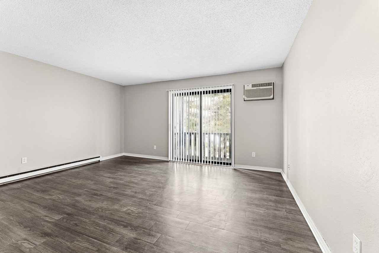 5923 Walnut Cir #F02 - Photo 5 of 14