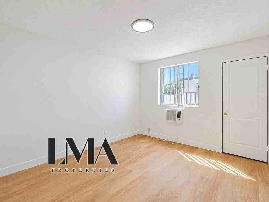 240 W 101st St #244A - Photo 6 of 10