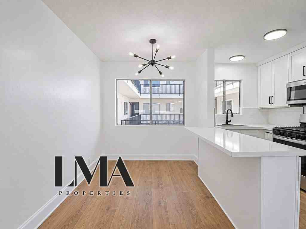 545 West 14th Street  West 14th Street #7 - Photo 3 of 9