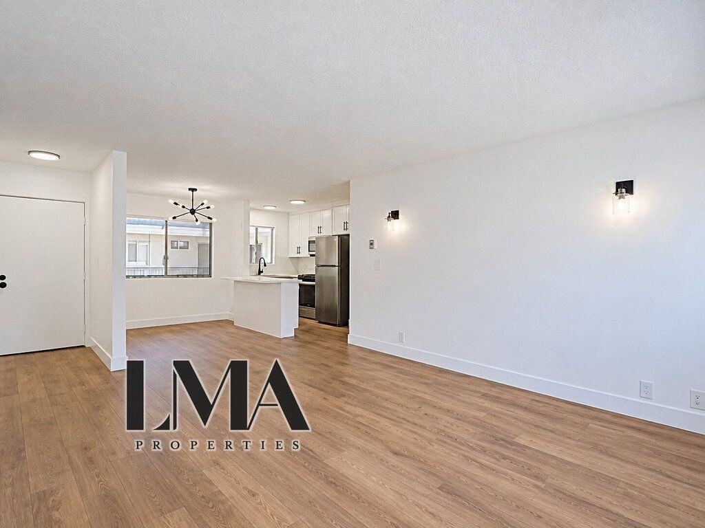 545 West 14th Street  West 14th Street #7 - Photo 4 of 9