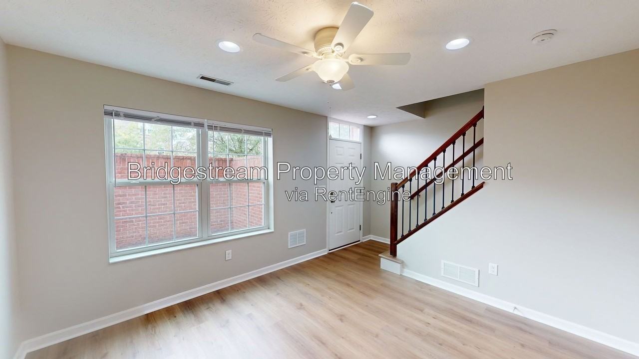 225 E 1st St - Photo 2 of 14