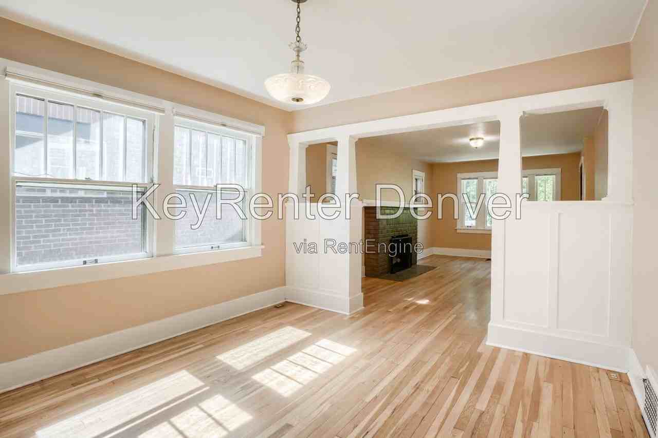 1532 Jackson St - Photo 6 of 12