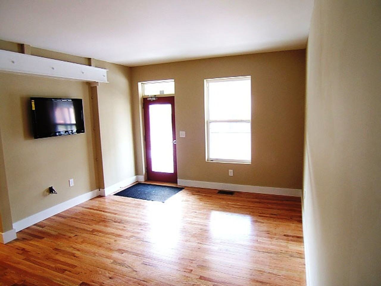 16 Chittenden Ave - Photo 2 of 14