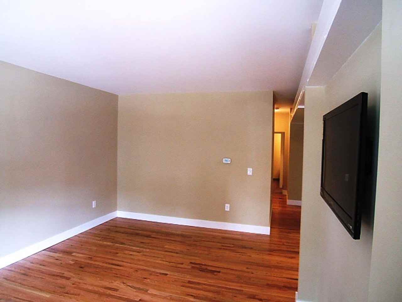 16 Chittenden Ave - Photo 3 of 14
