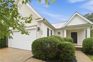 featured image of 1002 Great Falls Dr