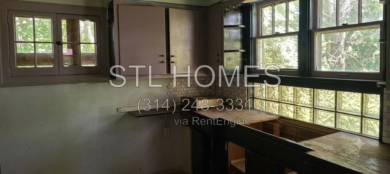 541 N 27th St - Photo 4 of 7