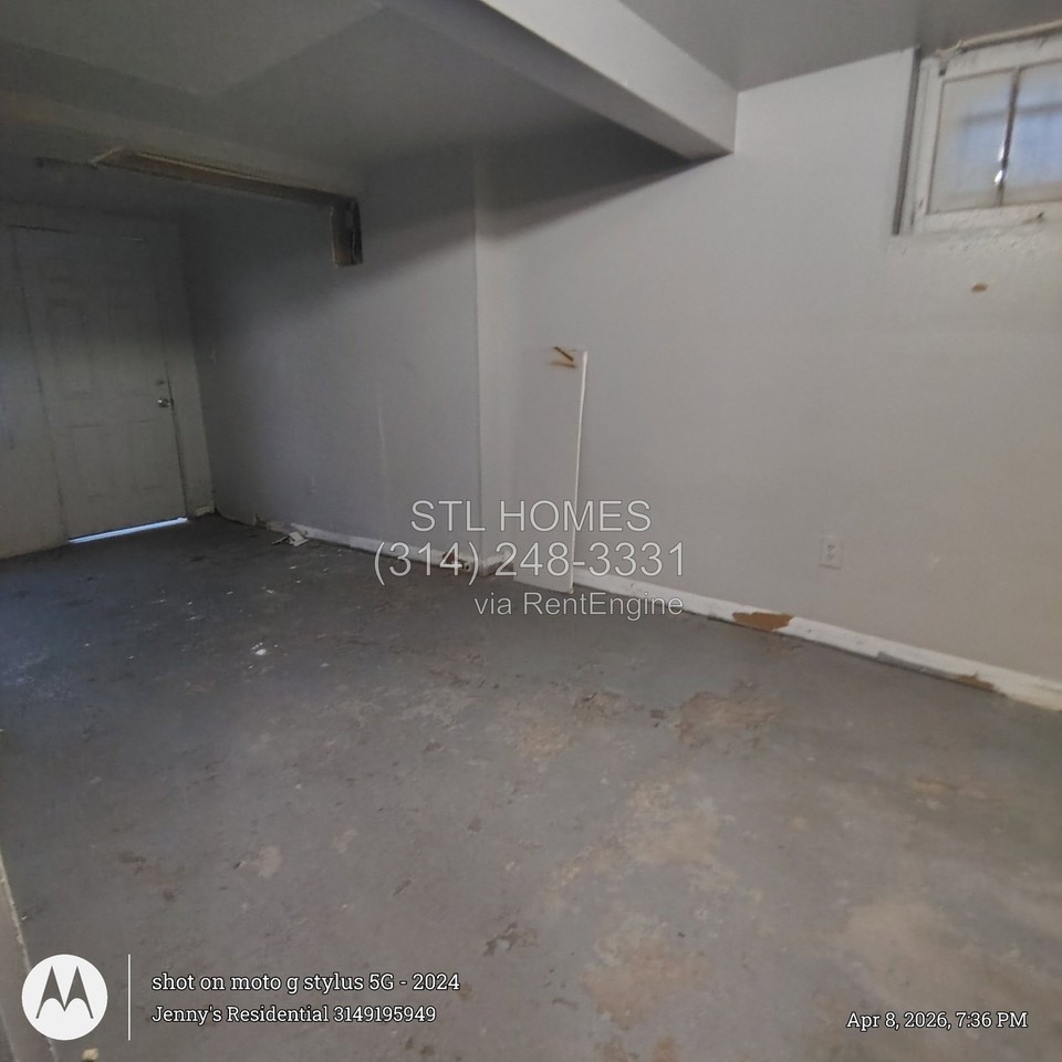 6404 Myron Ave - Photo 7 of 10