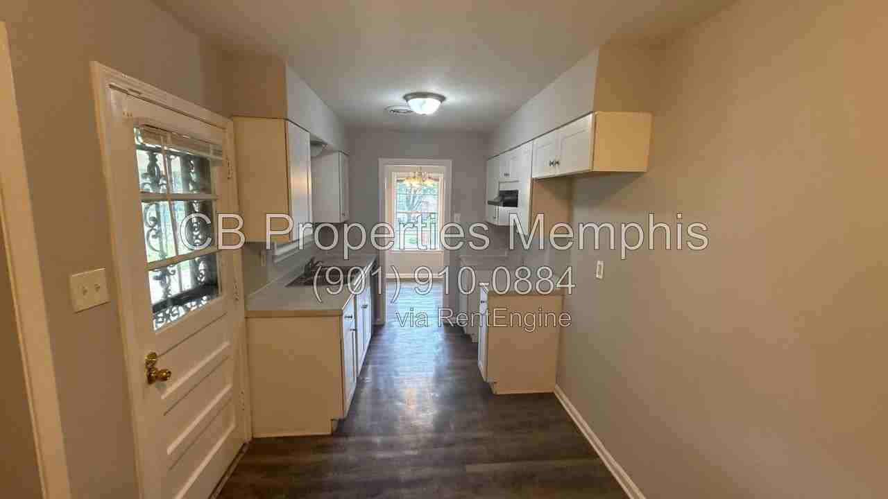 3032 Queensgate Ave - Photo 4 of 14