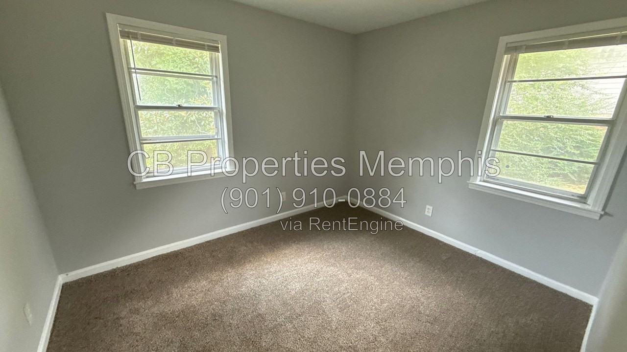 3032 Queensgate Ave - Photo 5 of 14