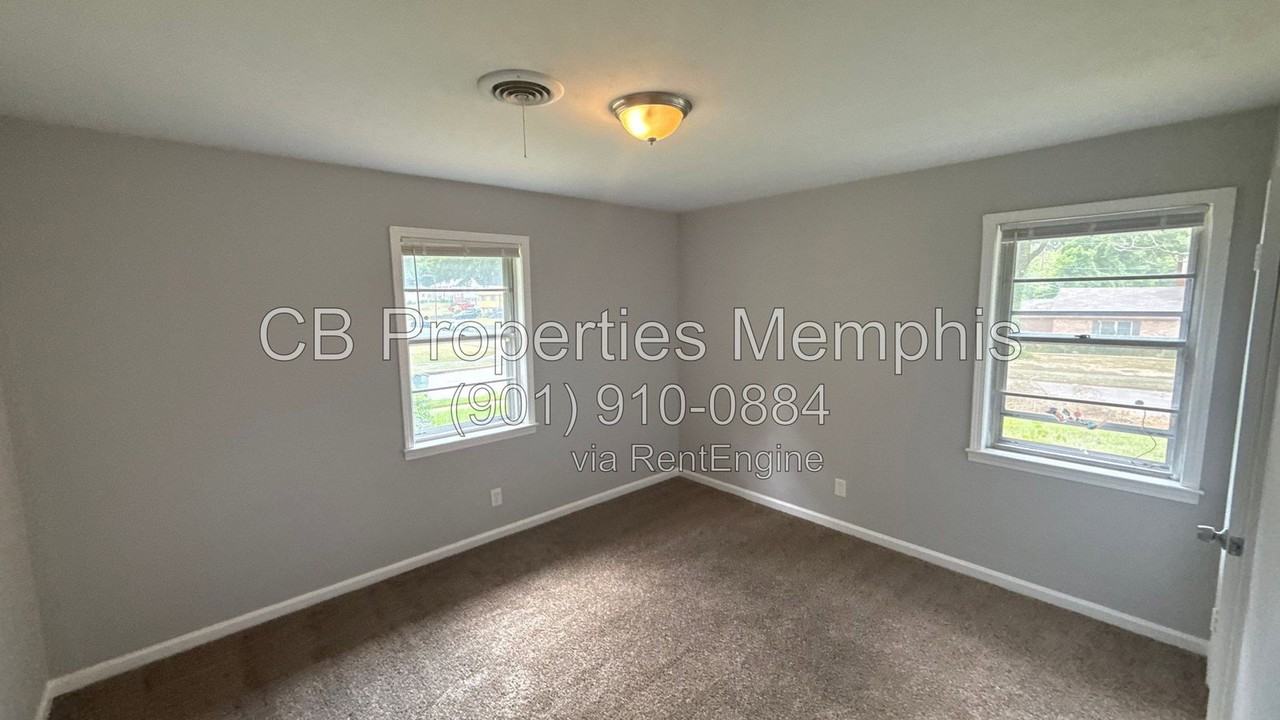 3032 Queensgate Ave - Photo 6 of 14