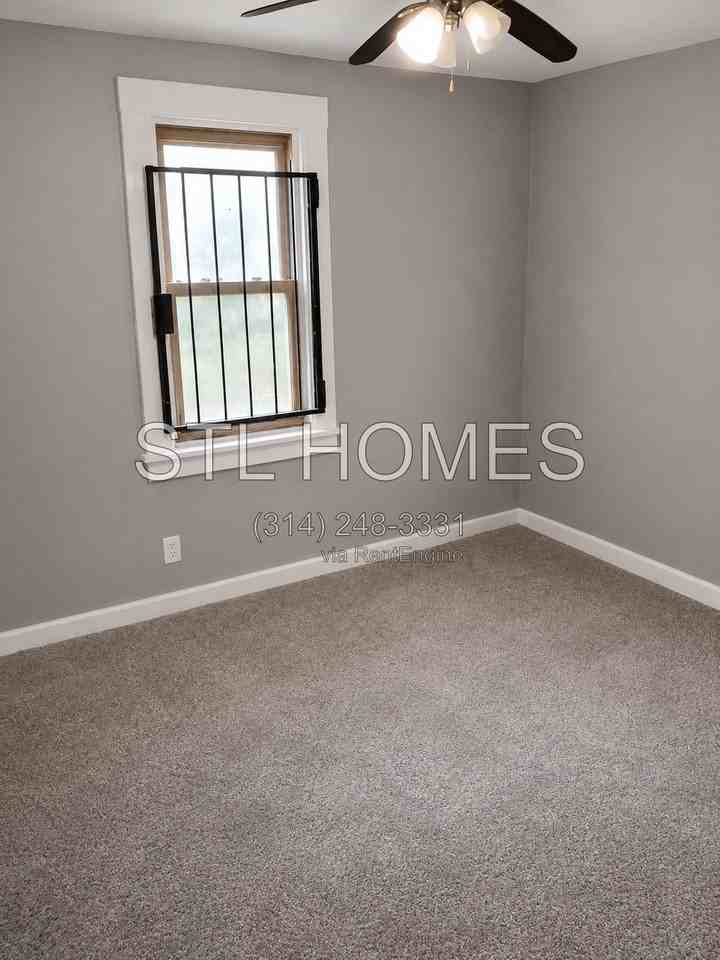 19 N Harvey Ave - Photo 5 of 31