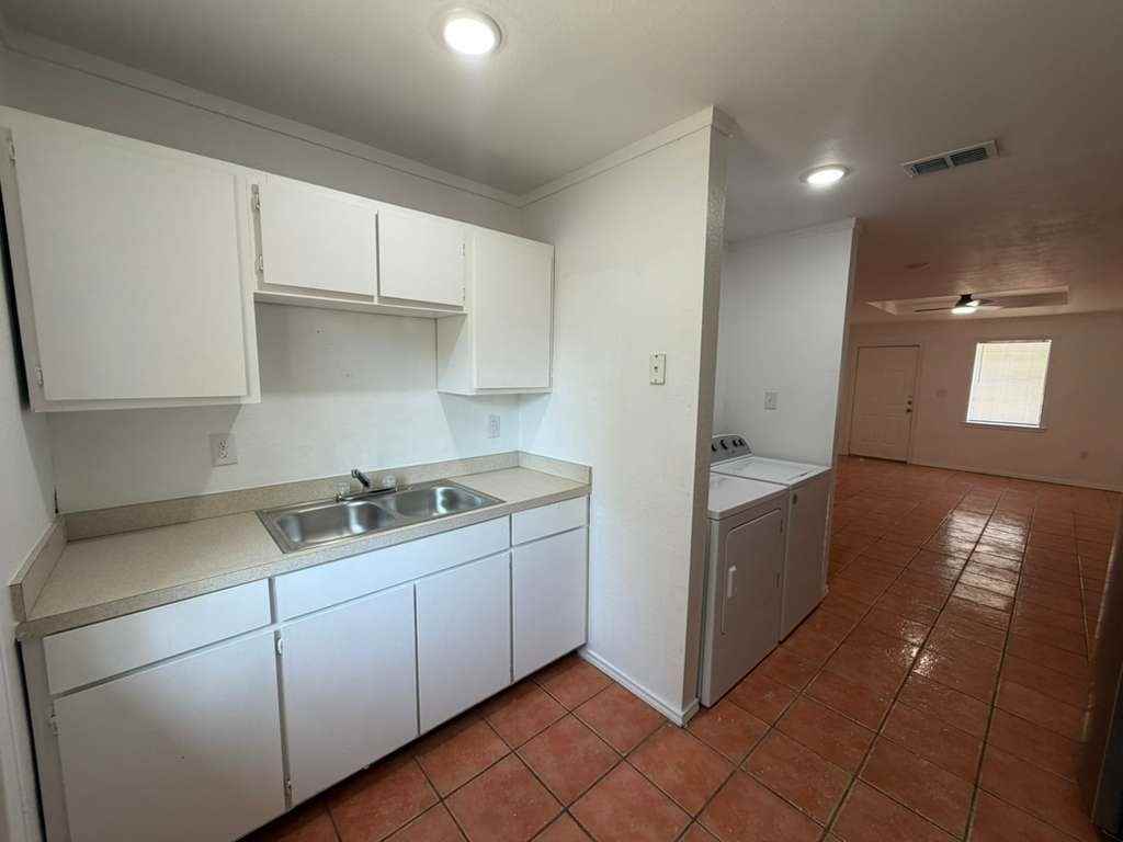 2714 W Mile 17 1/2 Rd - Photo 4 of 11