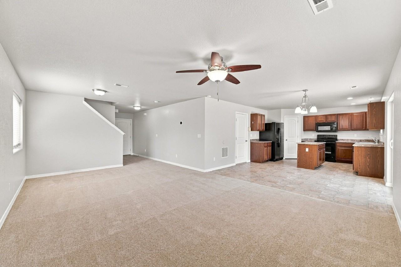 2385 Spring Blossom Dr - Photo 2 of 35