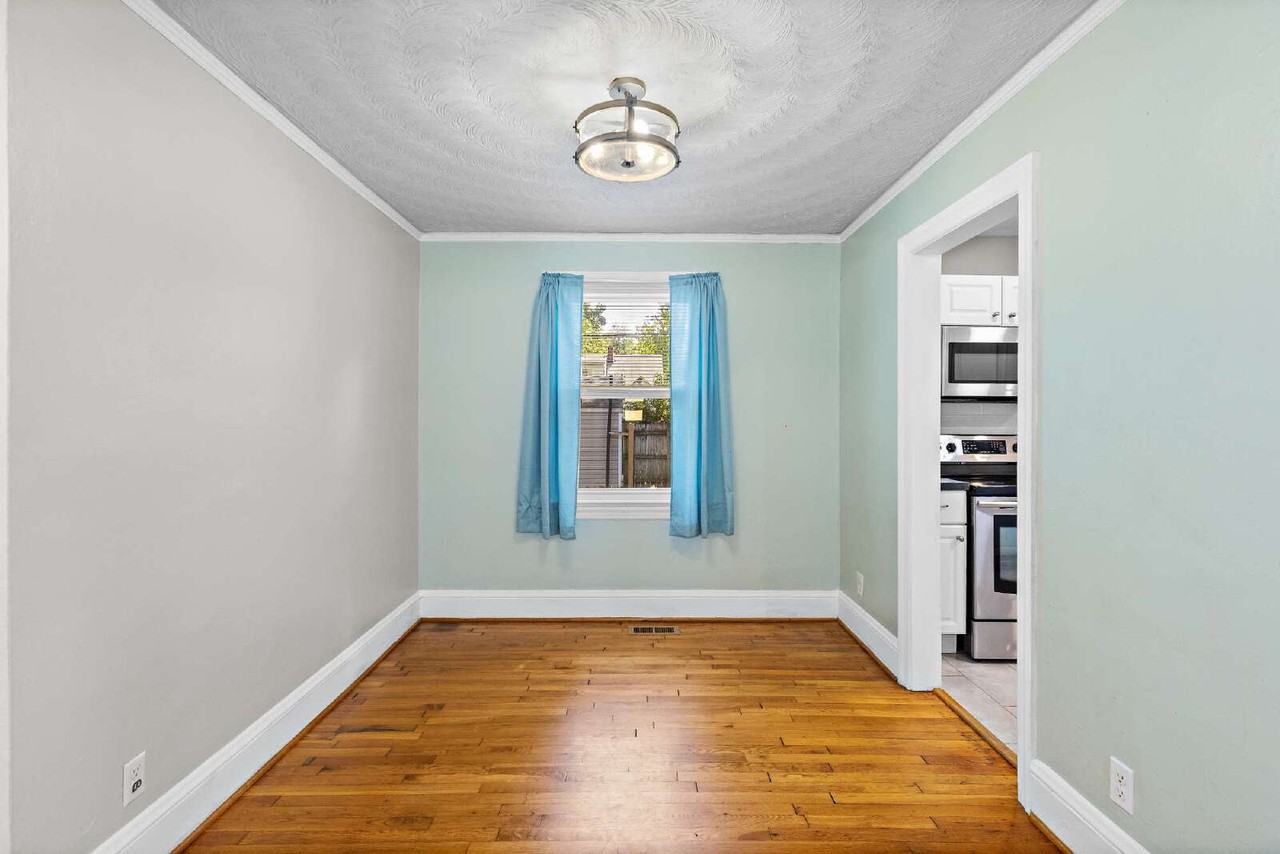 201 Beechwood Ave - Photo 6 of 12