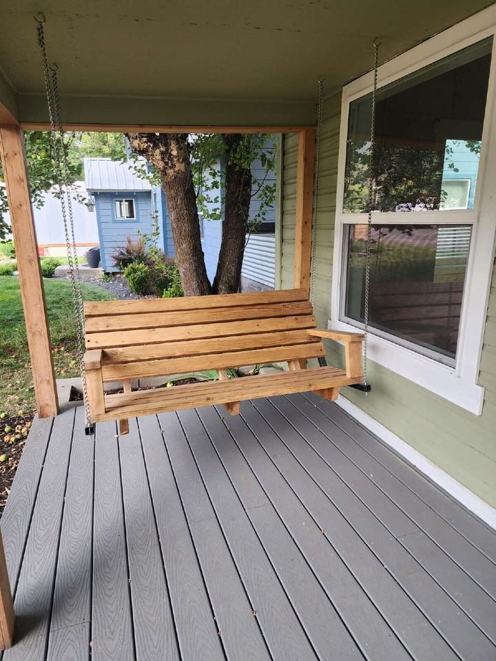 1512 Center Ave - Photo 2 of 24
