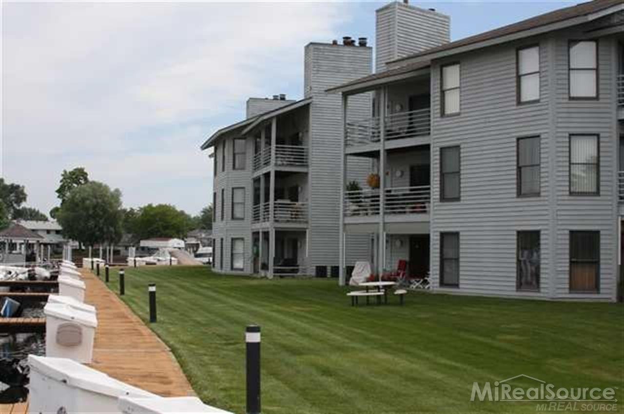 31705 S River Rd - Photo 3 of 19