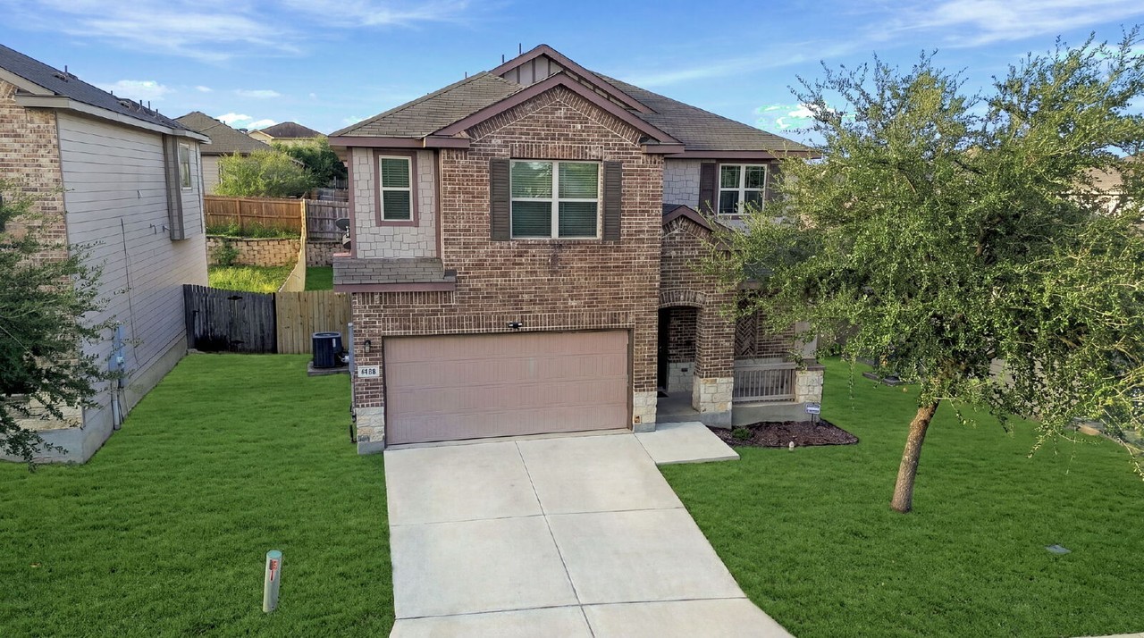 9814 Marbach Bnd - Photo 3 of 32