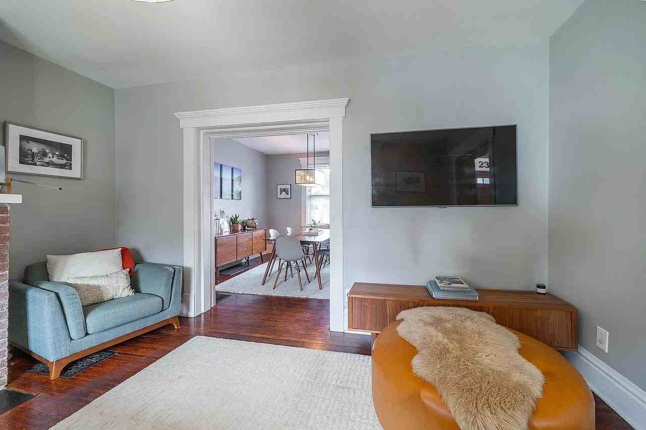 236 E Mithoff St - Photo 3 of 41