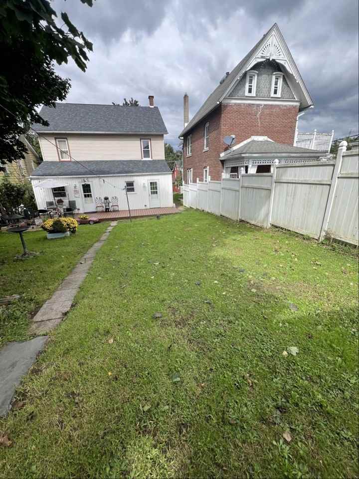 321 W Central Ave - Photo 2 of 12